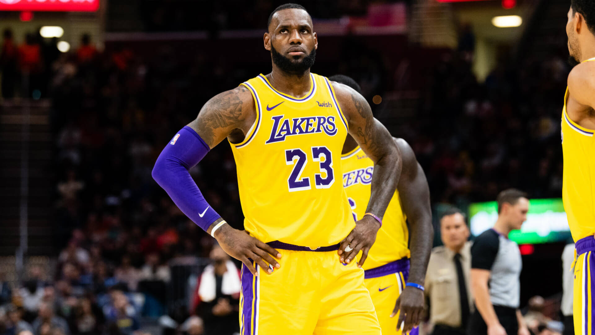 kursy na występ Lakers z Pelicans - Lebron James