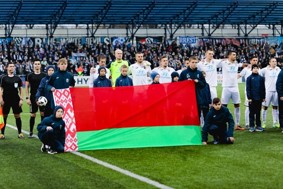 Flaga Białorusi na meczu