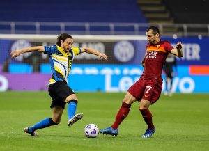 Matteo Darmian i Henrikh Mkhitaryan