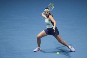 Jelena Ostapenko tenis WTA Łotyszka odbijające piłkę z forehandu Dubaj 18.02.2022