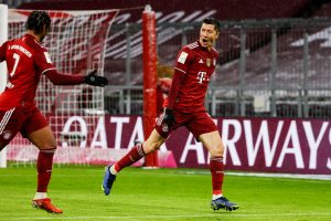 Robert Lewandowski po zdobyciu gola