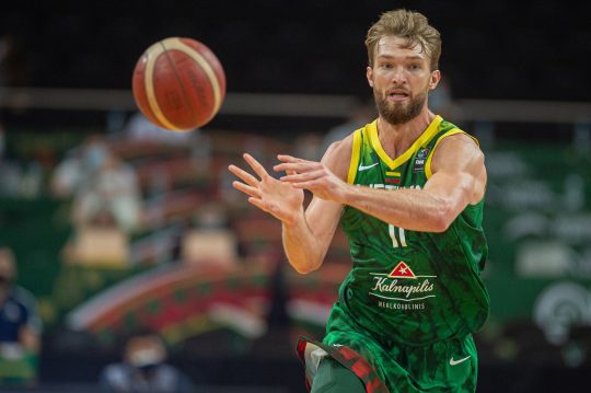 Domantas Sabonis reprezentant Litwy oraz gracz Sacramento Kings; NBA 05.03.2022