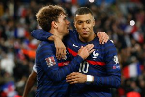 mbappe i griezmann w meczu francji