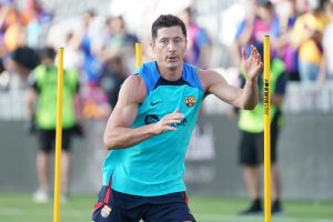 lewandowski barcelona kursy