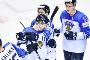 Zawodnicy Suomi hokej