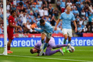 Phil Foden w meczu z Liverpoolem