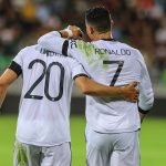 Ronaldo i Dalot po strzelonym golu