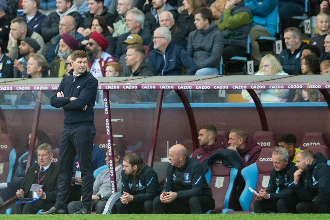 Steven Gerrard na ławce trenerskiej AV