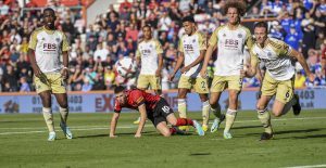 Leicester City broniące się przed rożnym