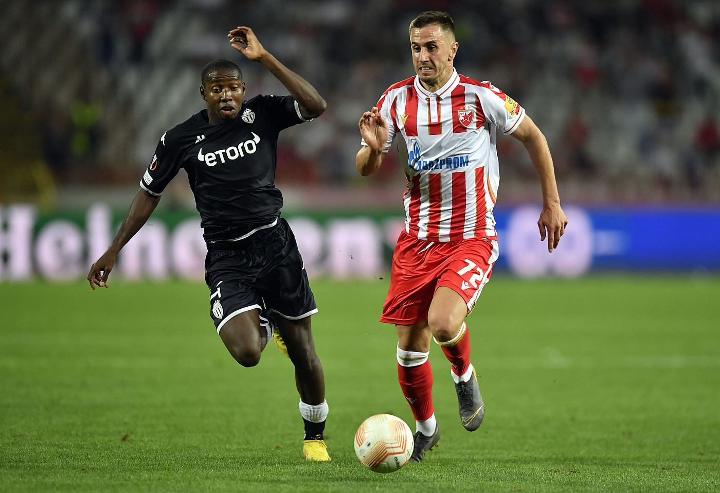 Aleksandar Pesic, Mohamed Camara
