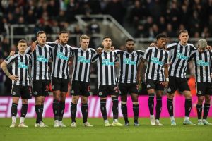 Piłkarze Newcastle podczas serii karnych