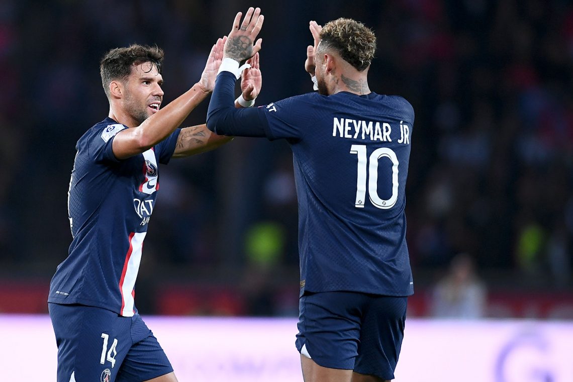 Juan Bernat, Neymar