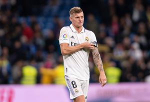 Toni Kroos w meczu z Cadiz