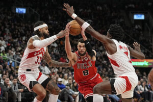 Zach LaVine - Chicago Bulls vs Raptors; NBA; 12.04.2023