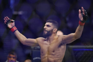 UFC on ESPN 46, Kai Kara-France vs. Amir Albazi, double, Fortuna