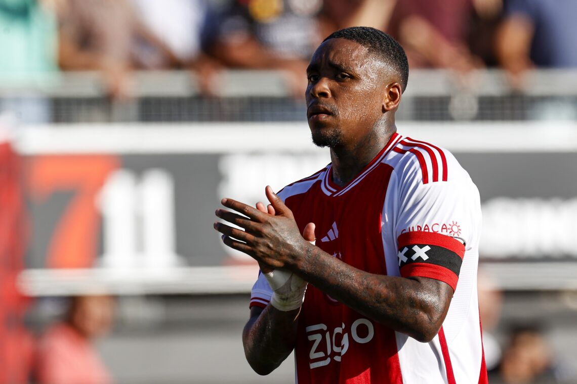 Steven Bergwijn podczas spotkania ligowego