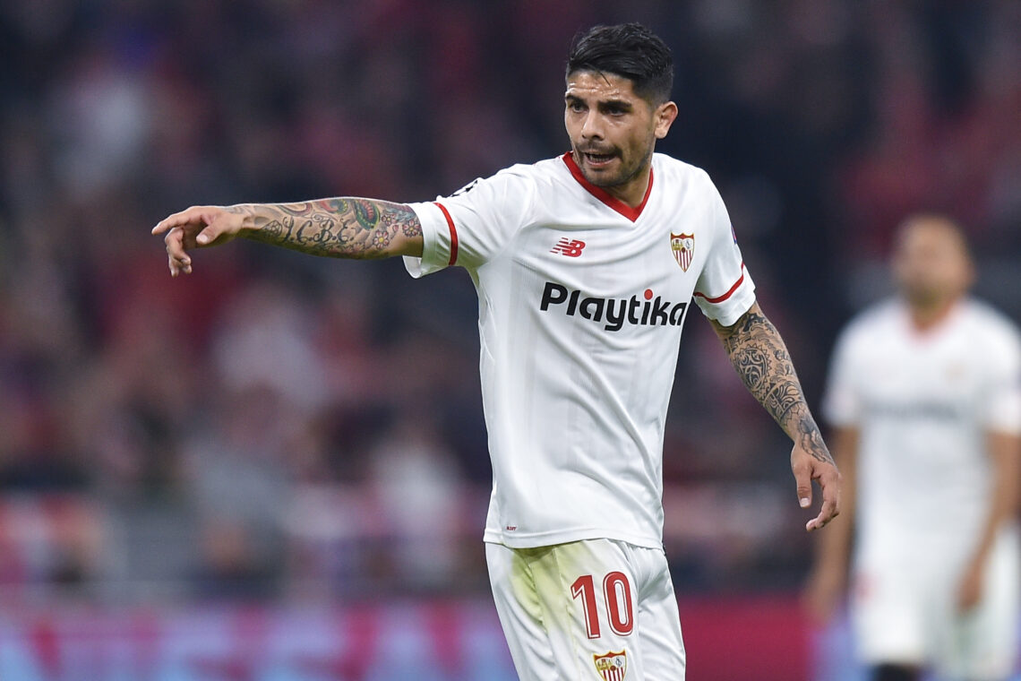 Ever Banega podczas meczu ligowego Sevilli