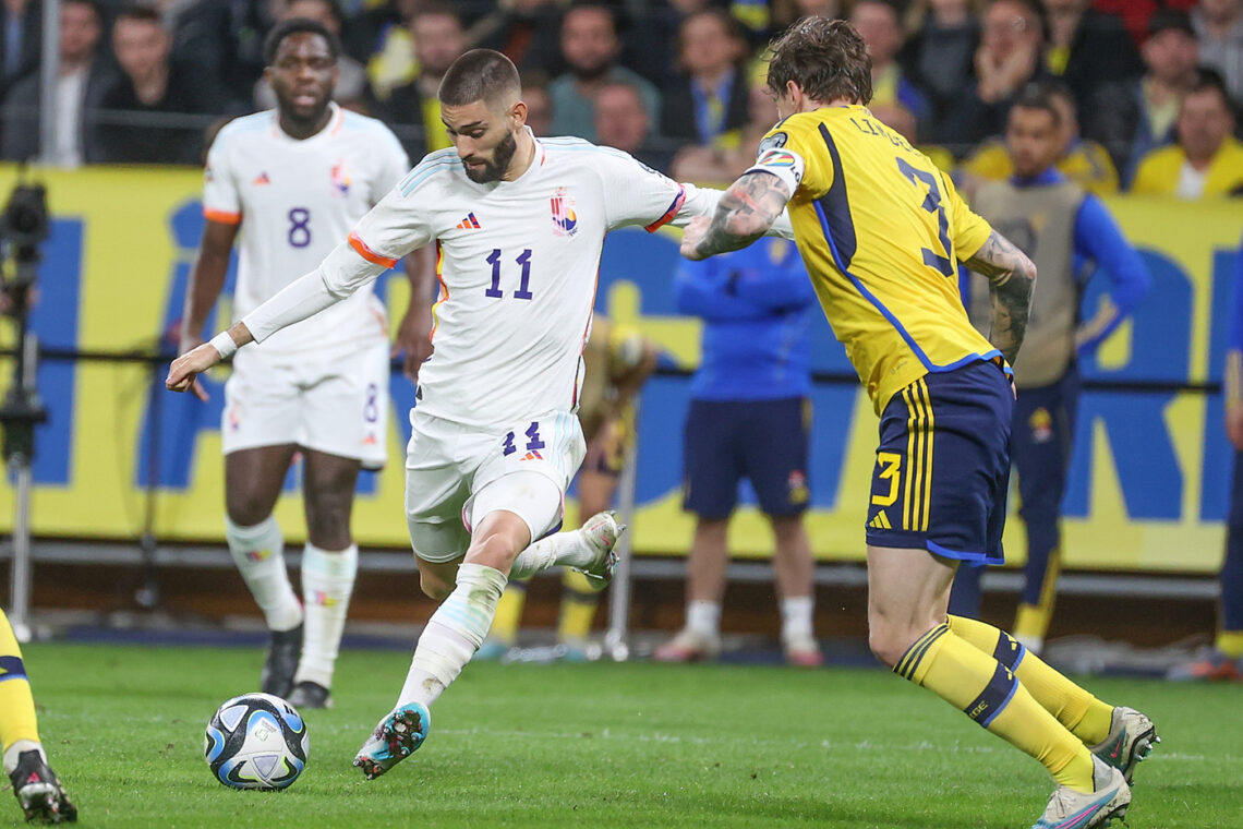 Yannick Carrasco, Victor Lindelof