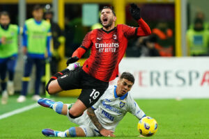 Enzo Barrenechea, Theo Hernandez