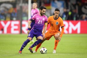 Ilkay Gundogan, Tijjani Reijners