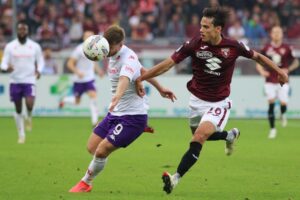 APOEL Nikozja - ACF Fiorentina gdzie oglądać Transmisja TV i stream online 07.11.2024