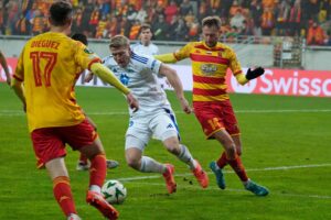 Jagiellonia Białystok - Śląsk Wrocław gdzie oglądać Transmisja TV i stream online 22.11.2024