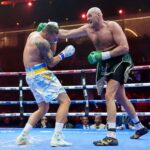 Fury i Usyk podczas pojedynku