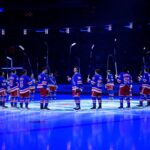 Gracze New York Rangers przywitanie przed meczem