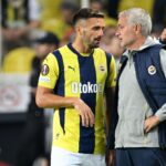 Dusan Tadić w rozmowie z Jose Mourinho