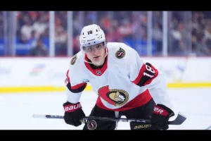 Tim-Stutzle-napastnik-Ottawy-Senators-foto-Associated Press / Alamy Stock Photo