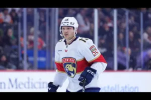 Sam-Reinhart-kanadyjski-napastnik-Floridy-Panthers-w-NHL-foto-Associated Press / Alamy Stock Photo