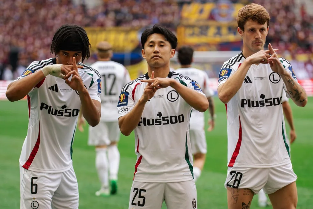 Maximillian Maxi Oyedele. Ryoya Morishita i Marc Gual