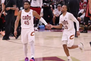 Darius Garland i Donovan Mitchell, NBA, 04.05.2025