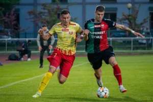 GKS Tychy - Wisła Kraków gdzie oglądać Transmisja TV i stream 09052025