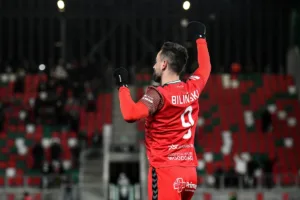 Kamil-Bilinski-po-strzeleniu-gola-dla-Zaglebia