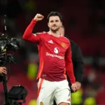 Mason-Mount-celebrujacy-zwyciestwo-Manchesteru-United
