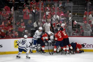 NHL Panthers Maple Leafs
