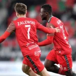 Pilkarze-Zaglebia-podczas-spotkania
