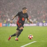 Raphinha-podczas-meczu-Ligi-Mistrzow-Barcelony-z-Benfica