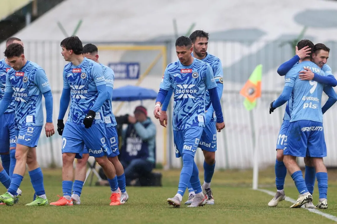 Hutnik Kraków vs Wieczysta Kraków 24/25