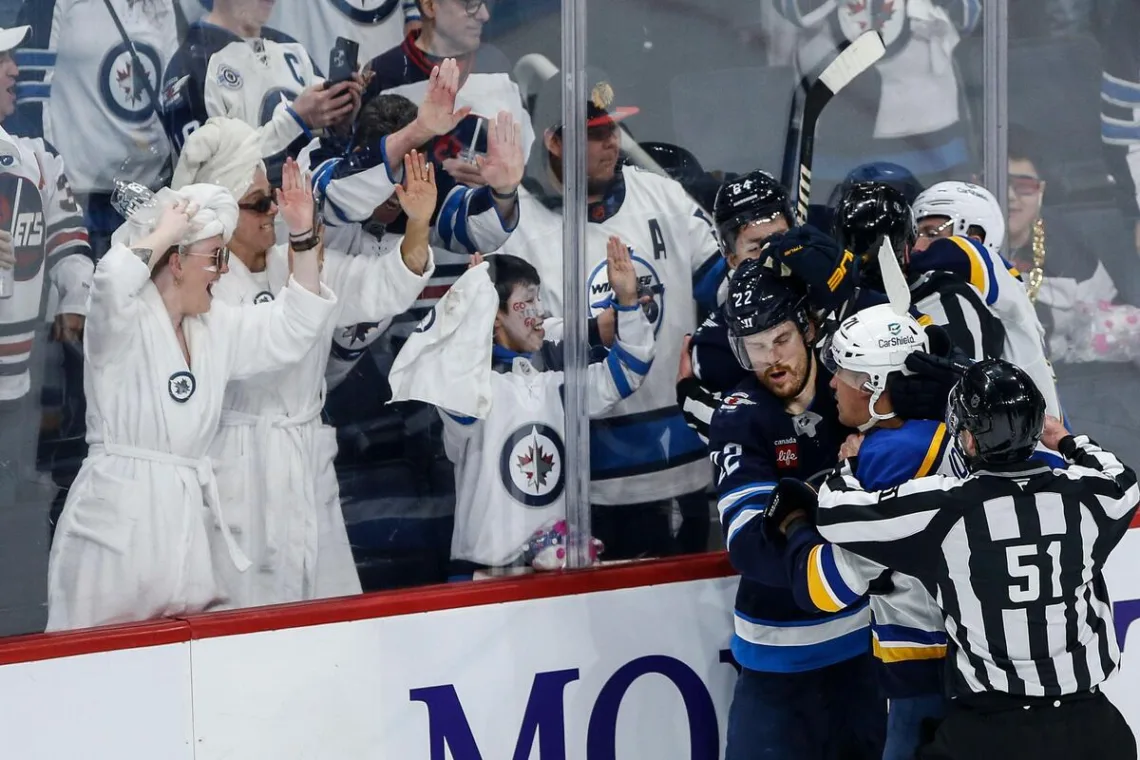 Blues Jets NHL play-off