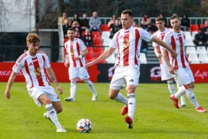 Piłkarze Pogoni Grodzisk vs Wieczysta