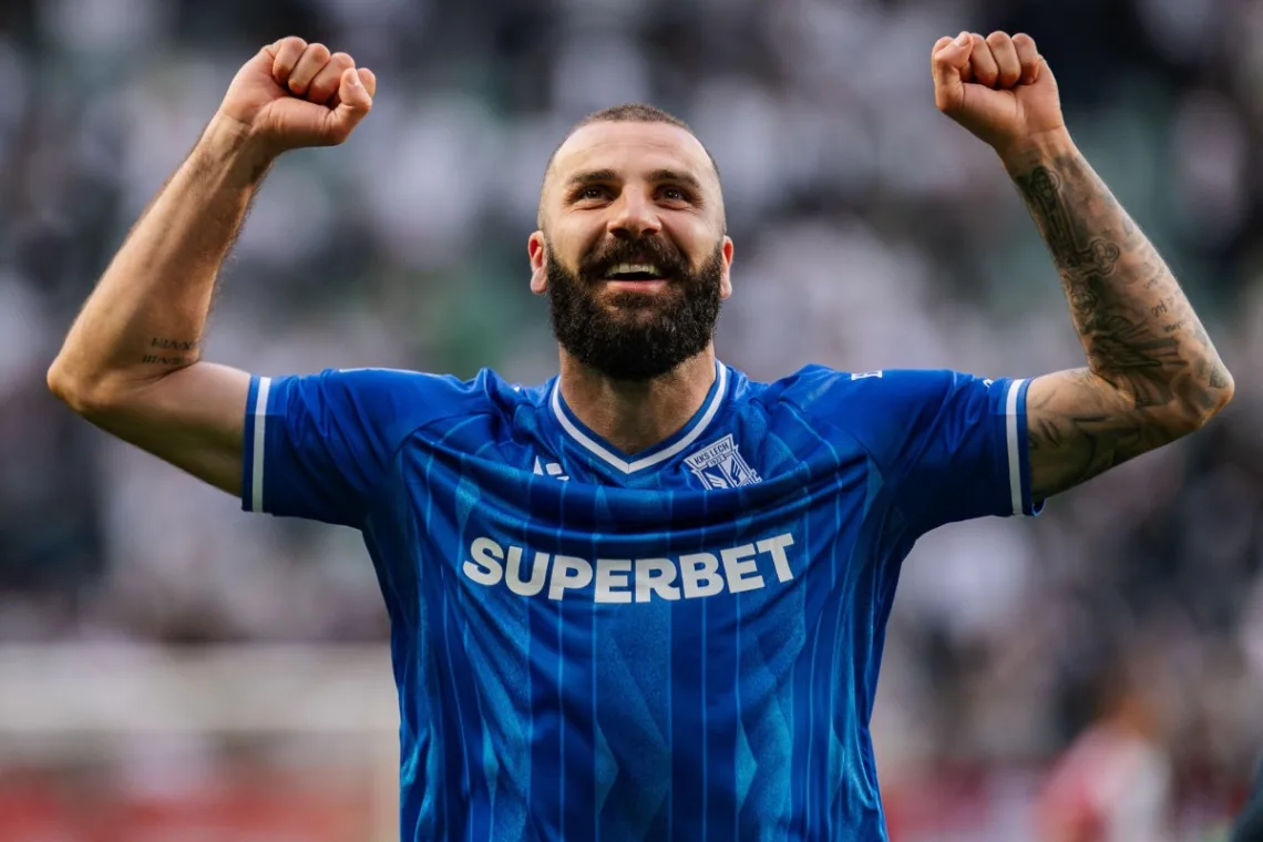 Mikael-Ishak-cieszacy-sie-ze-zwyciestwa