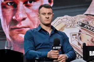 Arkadiusz-Wrzosek-podczas-konferencji