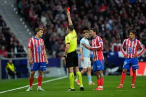 Czerwona kartka Atletico