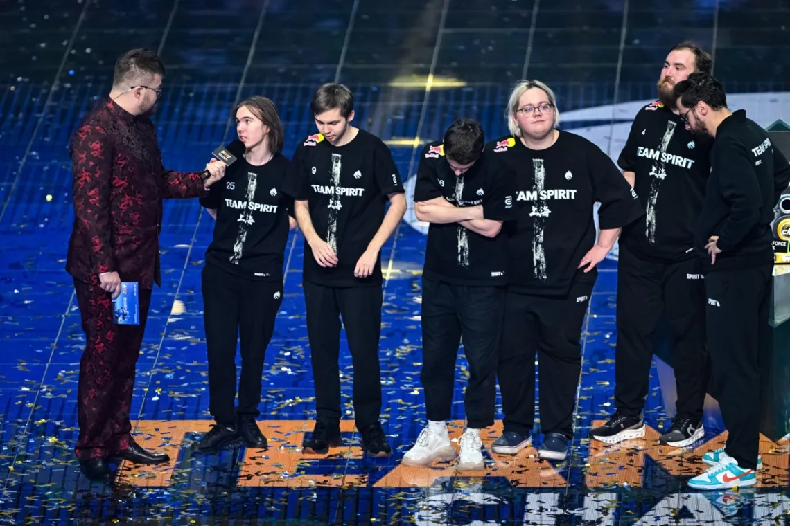 Zawodnicy Spirit po finale Majora