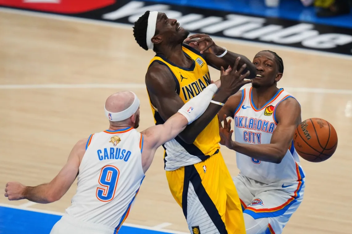 Alex Caruso i Pascal Siakam, NBA, 11.06.2025