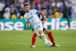 Lautaro-Martinez-podczas-spotkania-Interu