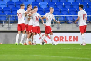 Polacy-U21-cieszacy-sie-po-zdobyciu-gola
