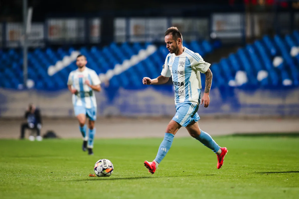 Resovia Rzeszów – Świt Szczecin: typy i kursy. Kto z cennymi punktami?